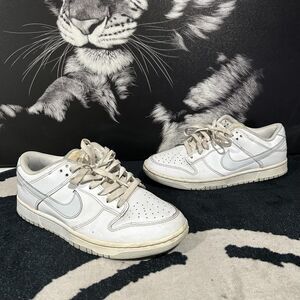 Nike Dunk Low Retro DV0831-101 Athletic Sneaker Mens 9 White Leather Basketball